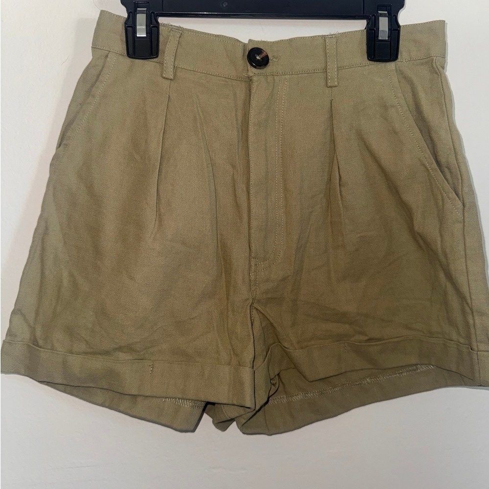 Good Luck Gem Khaki Olive Linen Blend Pleated High Waisted Cuffed Shorts Small